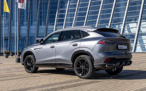 Новый кроссовер нашей сборки — на «китайца» не похож!