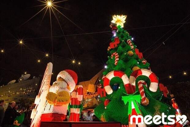 unusual christmas tree lego tree