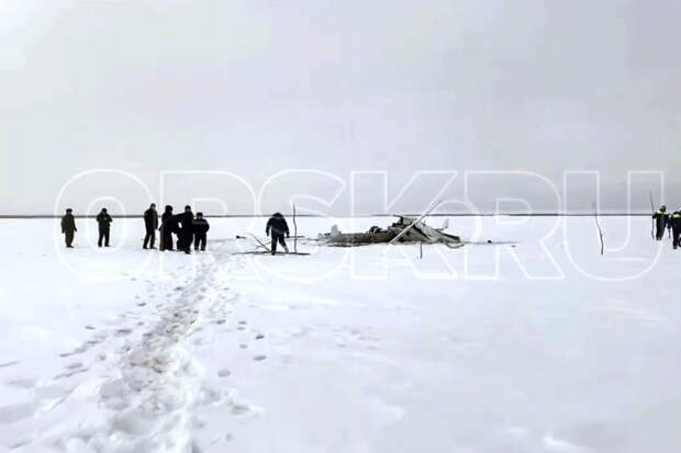 В Сети опубликовали видео с места крушения учебного самолета в Орске