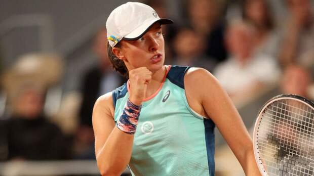 Швентек повторила достижение Жюстин Энен