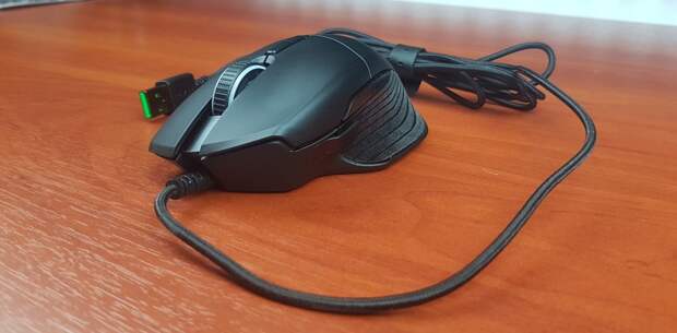 Обзор Razer Basilisk