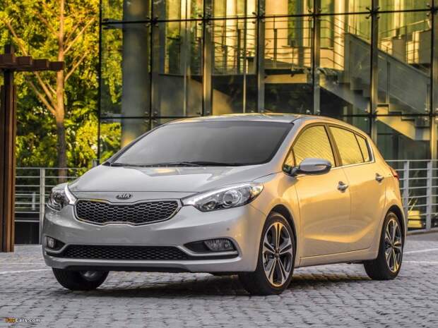5 доступных автомобилей, для которых пробег в 300 тысяч км - не приговор
