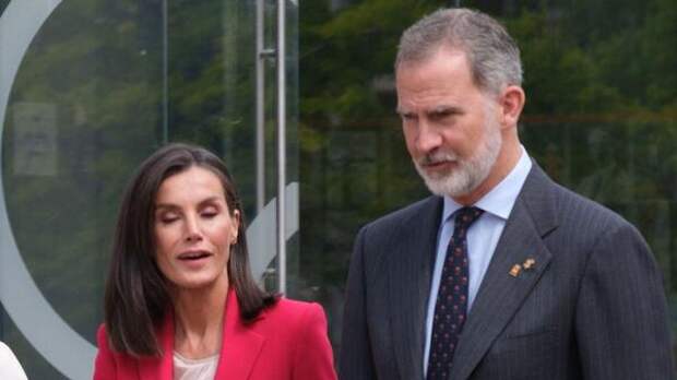 Близки к разводу? Обнародована информация об изменах испанской королевы Летисии мужу