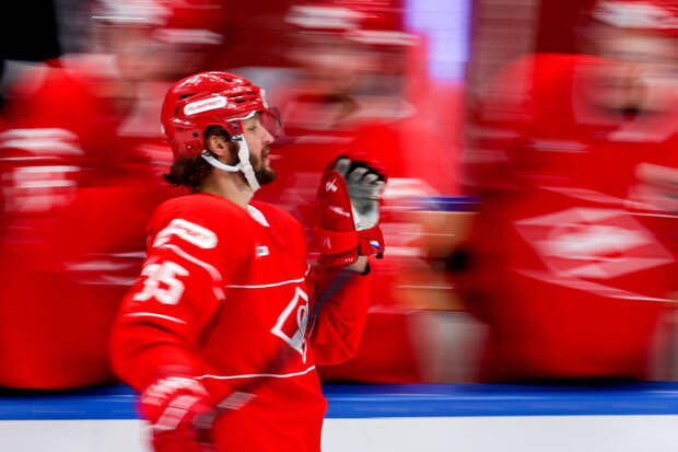 "Спартак" переиграл "Северсталь" в матче регулярного чемпионата КХЛ