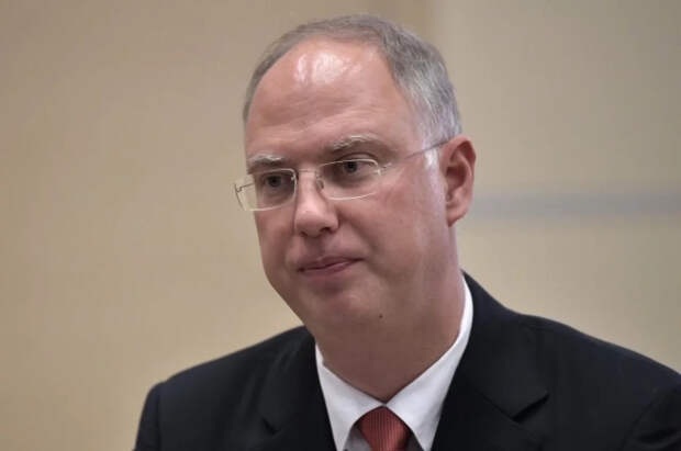 Дмитриев назвал фон дер Ляйен нерасторопной