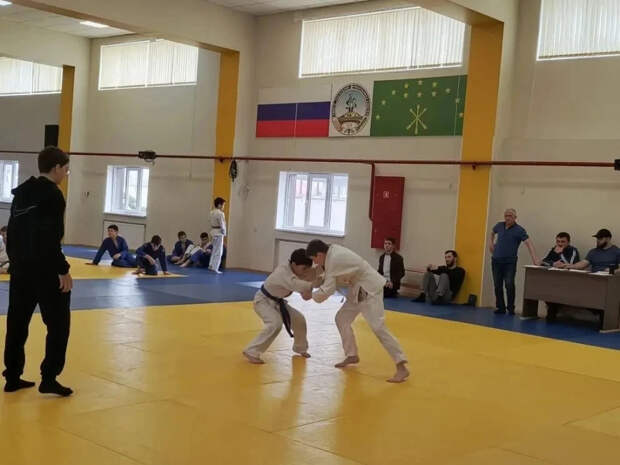 Спортивные традиции Адыгеи: Первенство по дзюдо в Кошехабле