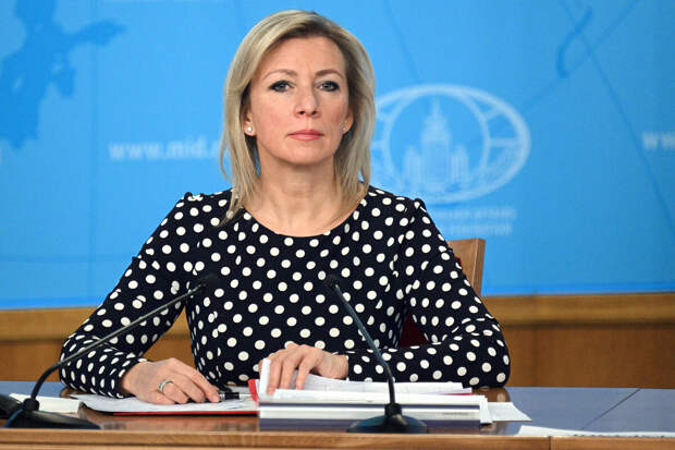 Захарова: Франция ответит, если она тронет российских дипломатов