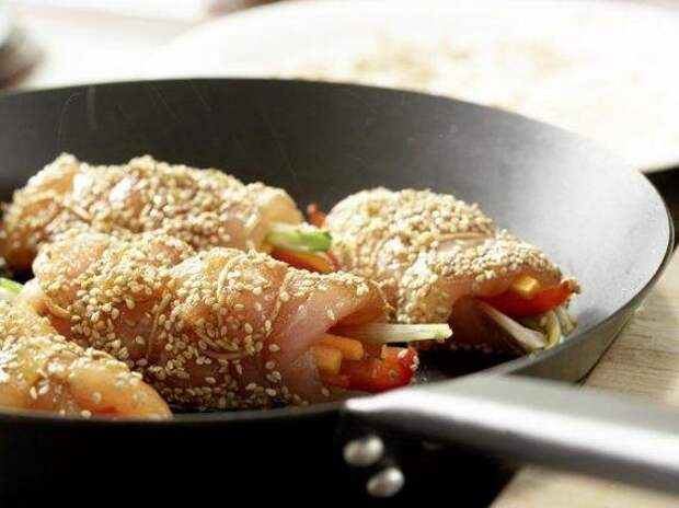 Куриные рулеты с овощами и кунжутом рецепт, еда, куриный рулет, видео, длиннопост