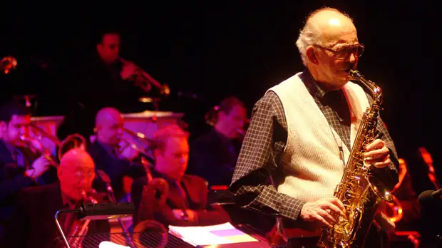 В США умер автор музыки к фильмам Клинта Иствуда