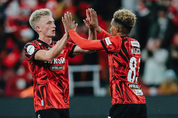 РПЛ определила время начала перенесенного матча "Сочи" - "Спартак"