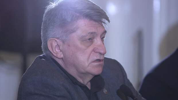Сокуров откроет мастерскую в Ереванском институте театра и кино