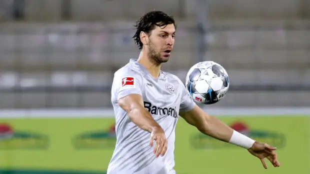 СМИ: Футболист «Байера» Драгович может перейти в «Динамо» по окончании сезона