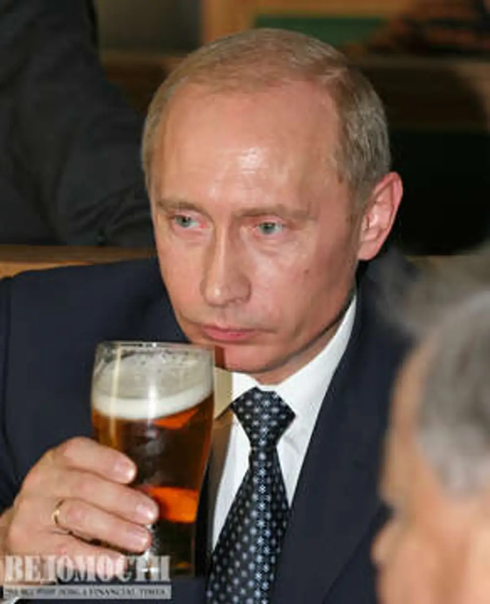 Путин с пивом