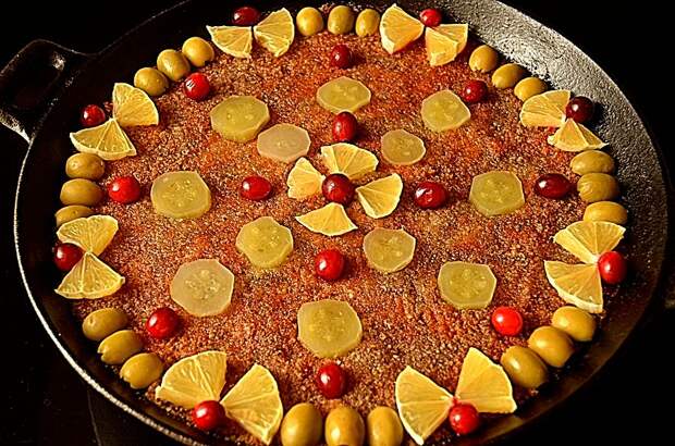 Солянка мясная на сковороде Солянка мясная на сковороде