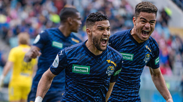 В «Сочи» опровергли информацию о нежелании Аттийят-аллы возвращаться в Россию из-за боязни дронов: «Он давно в расположении команды»