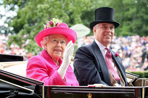 Королева Елизавета и принц Эндрю