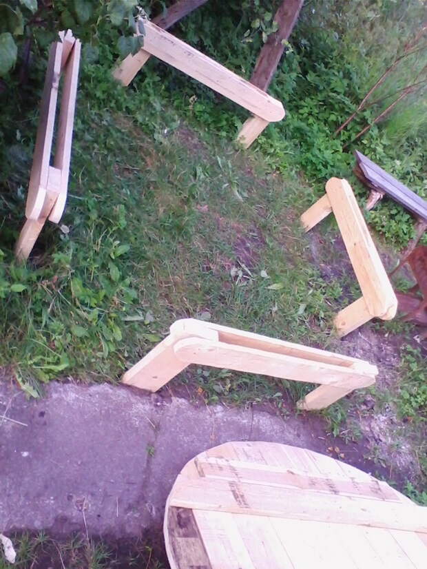 Дачный столик с сидушками своими руками от Тимура