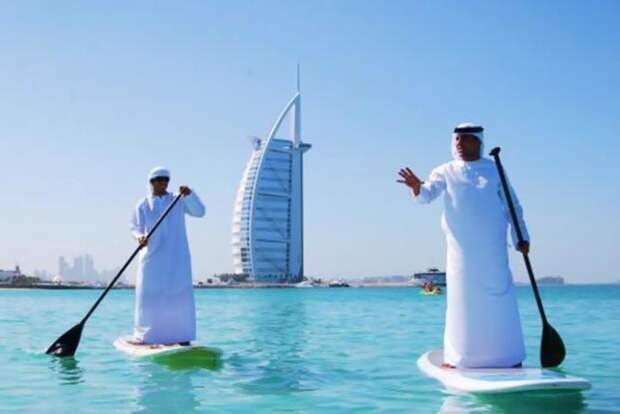 30 очень странных снимков из Дубая, которые нам не понять