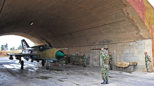 СМИ: Сирия переместит военные самолеты ближе к базе РФ