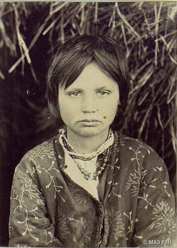 Дудин С.М. Портрет девочки 10 лет. Херсонская губ. 1894