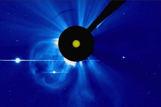 На обратной стороне Солнца произошёл мощный двойной взрыв