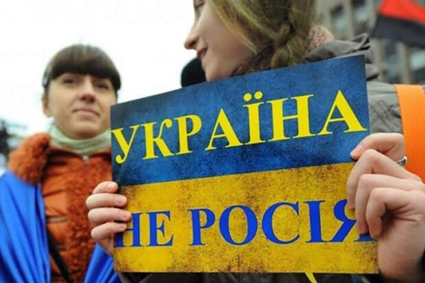 На Украине хотят запретить бесконтрольную продажу сим-карт, чтобы «усложнить работу российской агентуры». Об этом...