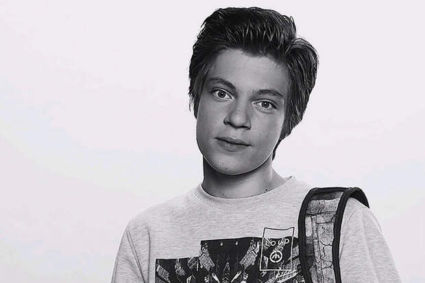 Разбитые мечты юной звезды: Егор Клинаев и роковая цена доброты