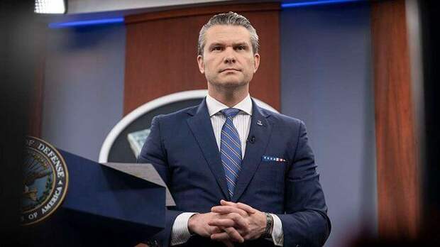 В Демпартии США хотят объявить импичмент главе Пентагона