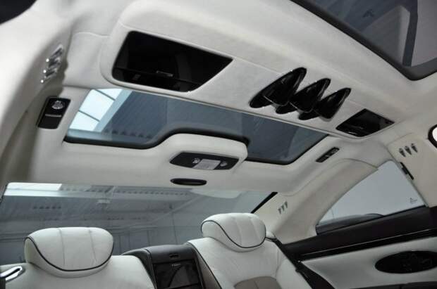 Эксклюзивный Maybach, который якобы делали для ливийского революционера, выставили на продажу