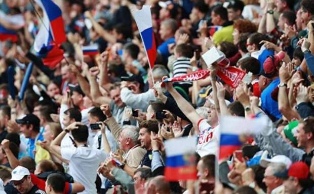 Главное событие мира на площади Нахимова