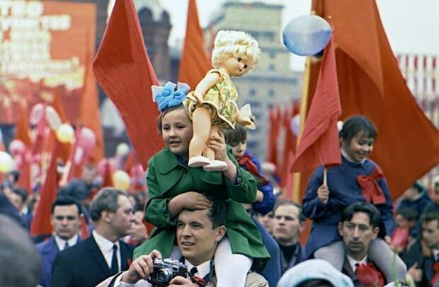 70-е СССР, демонстрации, мир труд май, парад, первомай, фото