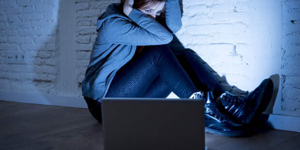 «Агрессору тоже нужна помощь»: чем опасен кибербуллинг и как с ним бороться?