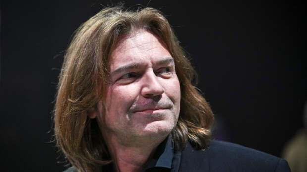 Дмитрий Маликов выпустил песню «Трамвай «Пятерочка» в рамках трибьюта «Любэ»