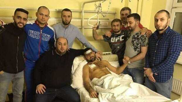 Расул Мирзаев опубликовал свое фото из больницы