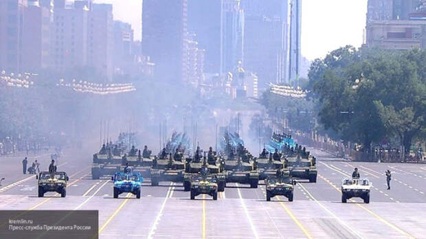 Китай на военном параде по случаю 70-летия КНР впервые представит новые виды вооружения