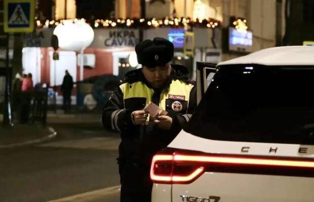 За новогодние праздники астраханская полиция привлекла за нарушения ПДД почти 5,5 тысяч человек