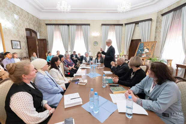 В Казани прошло пленарное заседание Всероссийской конференции «Тукаевские чтения – 2026»