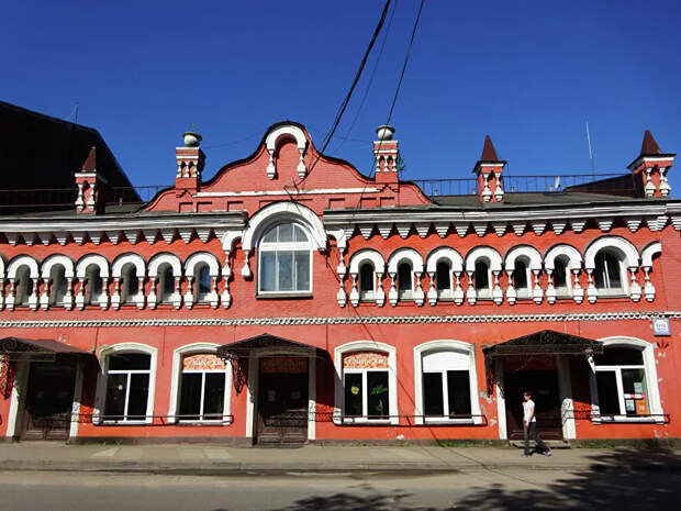 Здание кинотеатра (1912 г.) Здание кинотеатра (1912 г.)