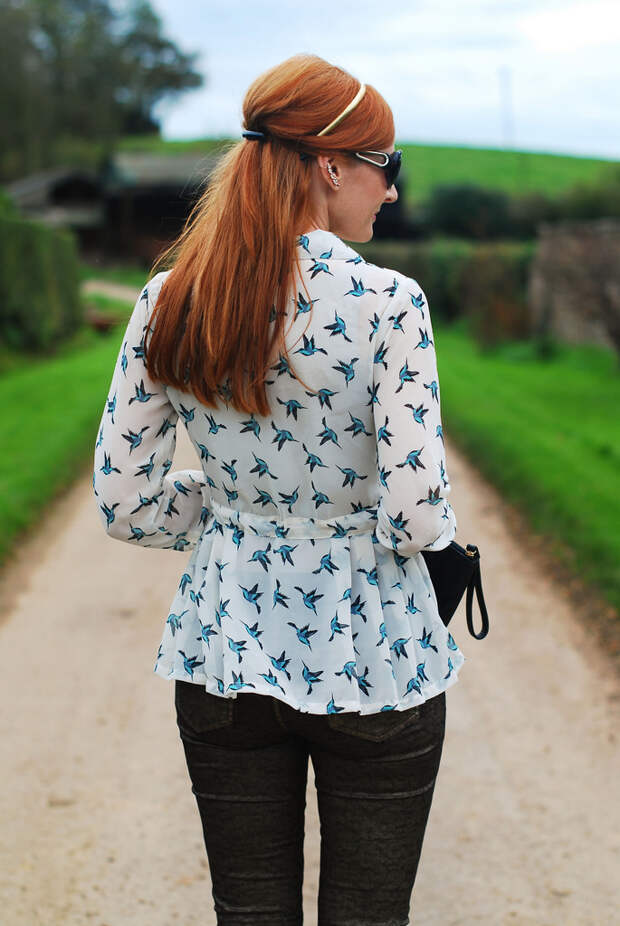 Bird print blouse, gold brocade jeans (over 40 fashion)