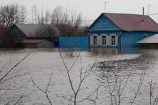 Паслер: жители Оренбуржья могут подать заявление на компенсацию после паводка