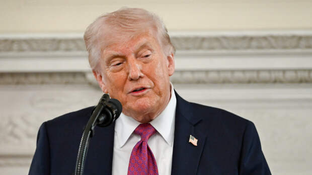 «Фейки»: Трамп прокомментировал ситуацию вокруг Ирана и рост цен на нефть