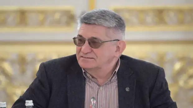 Сокуров заявил, что не поедет в Канны со своим фильмом «Сказка»