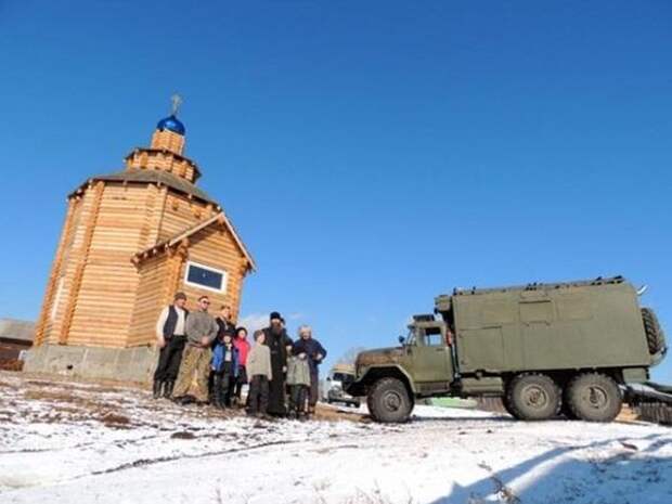 Новый храм в Каренге в честь всех сибирских святых