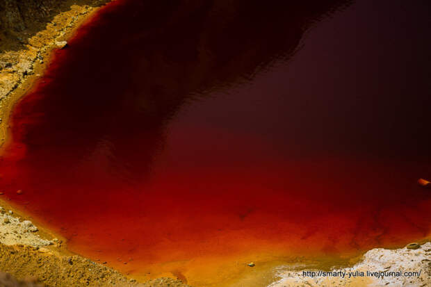 Кровавое озеро Кипра девушки, кипр, путешествия, фото
