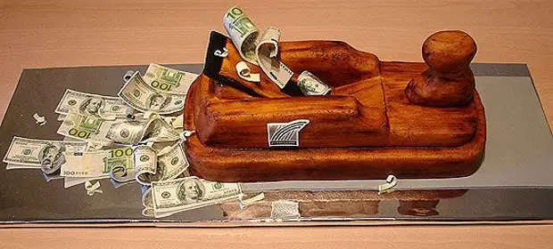 Плотников день рождение. Оригинальный торт для мужчины. Торт для столяра на день рождения. С днём рождения мужчине плотнику. Прикольный торт руководителю.