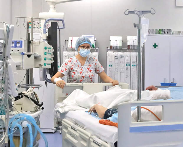 В Крым госпитализированы 4 человека, пострадавшие в результате удара ВСУ в Херсонской области