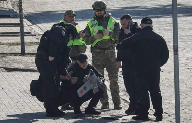 На Украине заявили об использовании Россией дронов с ИИ при ударах по Киеву