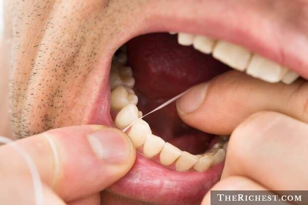1. Польза зубной нити не доказана  секрет, стоматолог, факт