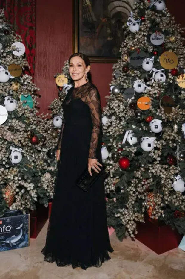 Сати Спивакова