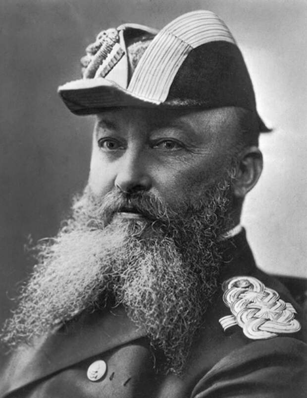 Alfred_von_Tirpitz-2.jpg